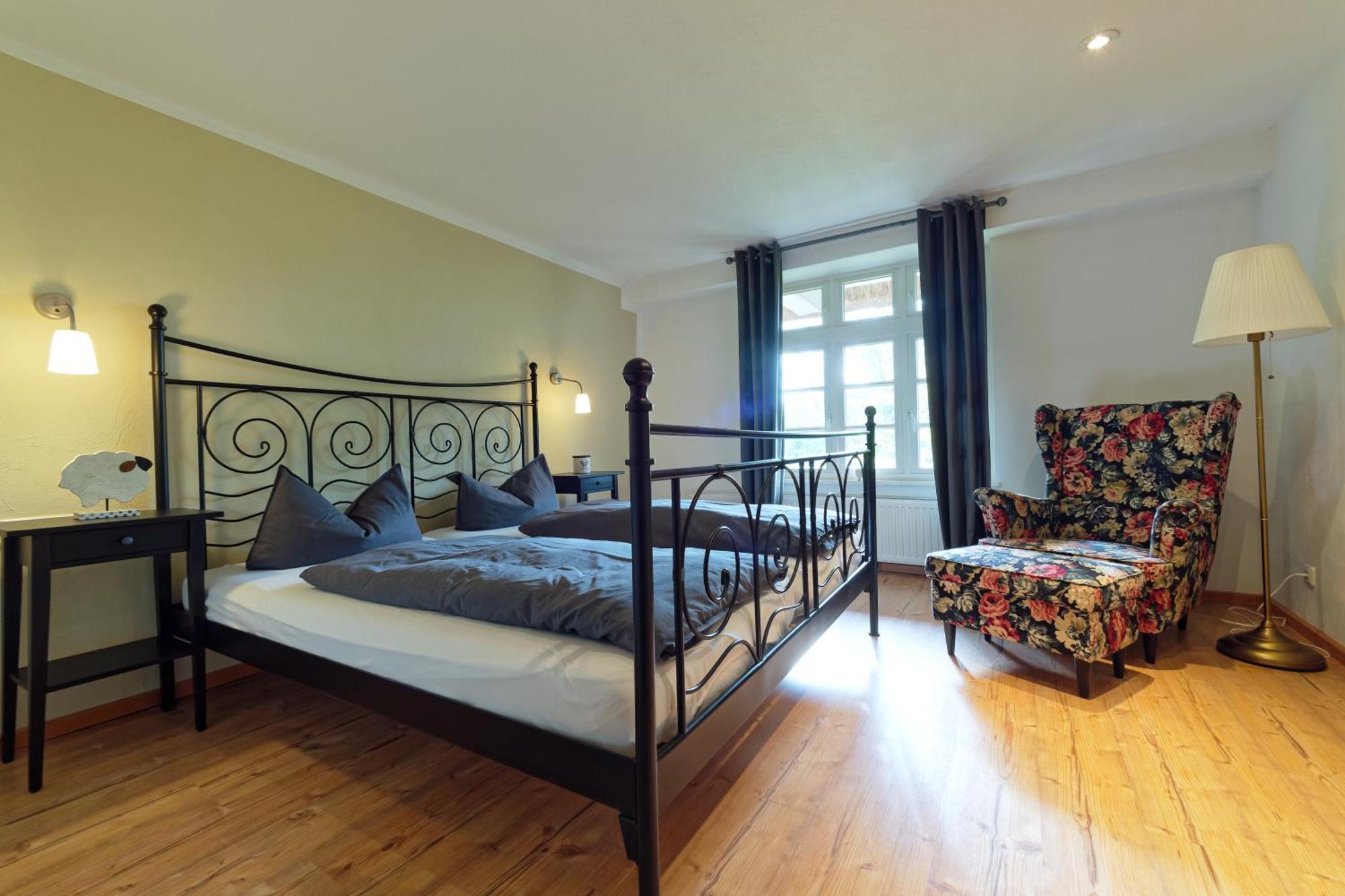 Hotel Gut Schoeneworth Freiburg  외부 사진