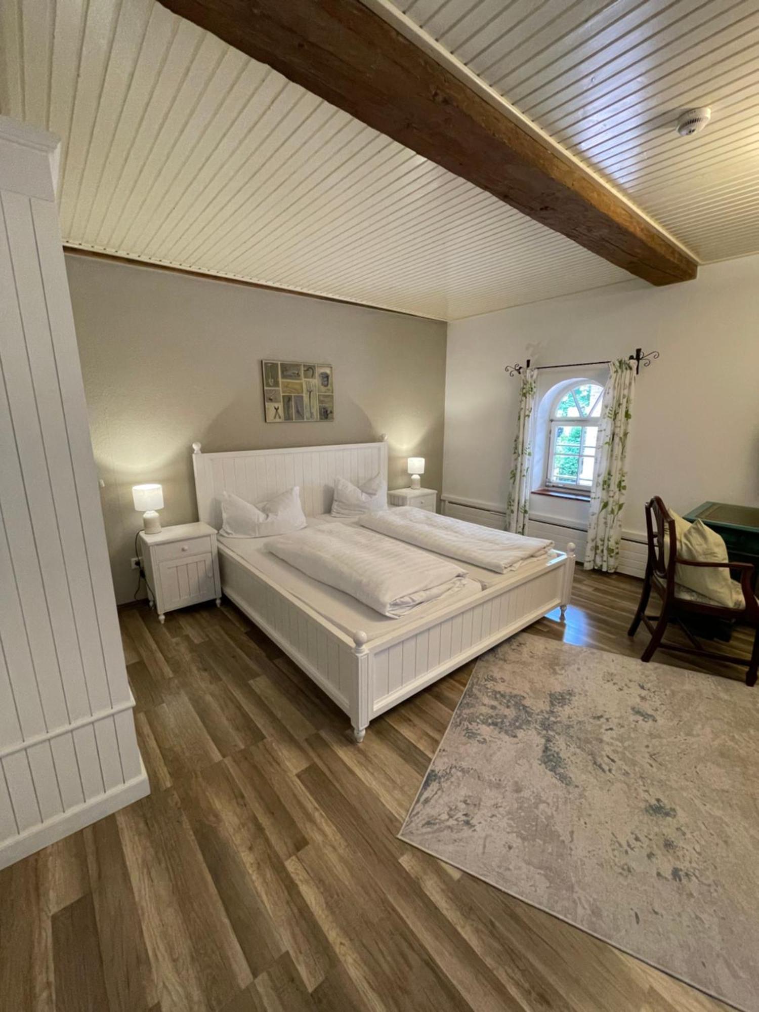 Hotel Gut Schoeneworth Freiburg  외부 사진